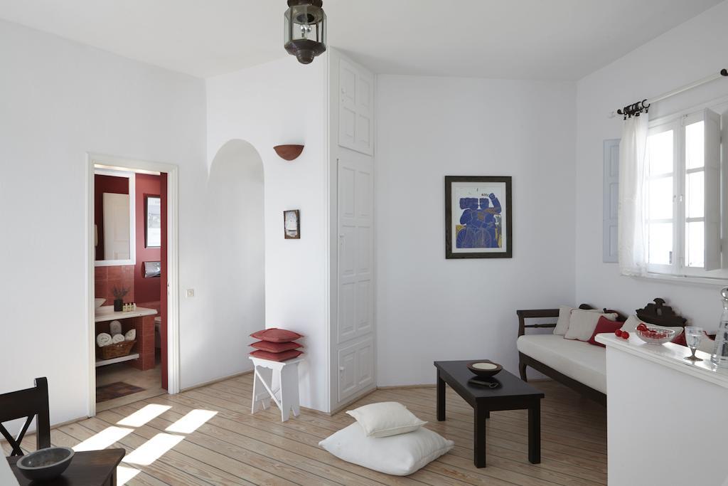 Altana Heritage Suites Имеровигли Стая снимка